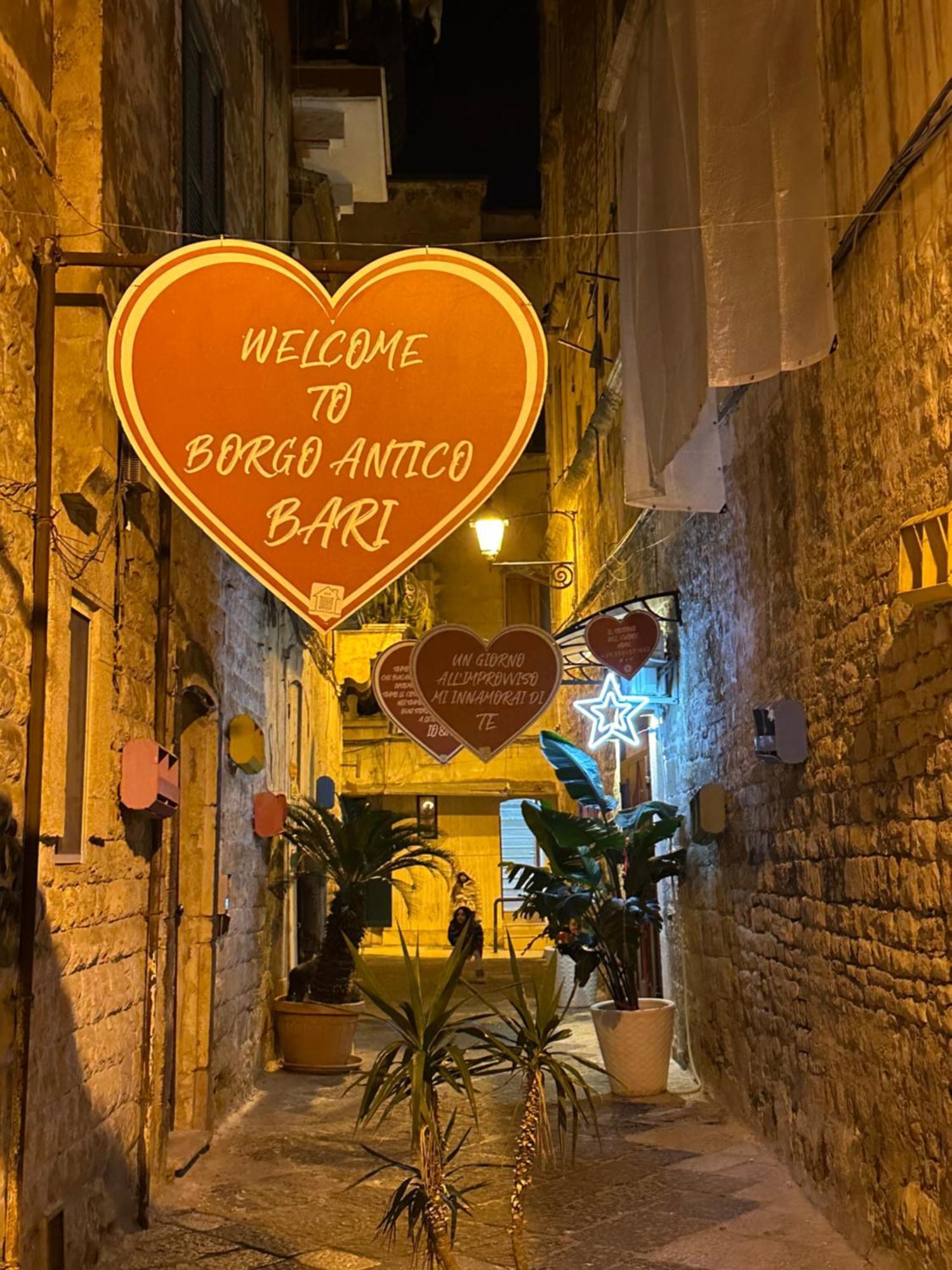 Hotel Di Passaggio Bari Exterior foto